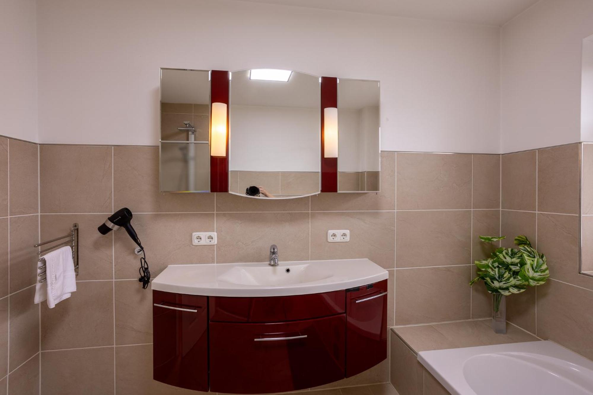Oara Comfort Home, Ferienhaus 160Qm Mit Garten Reppenstedt Exteriör bild